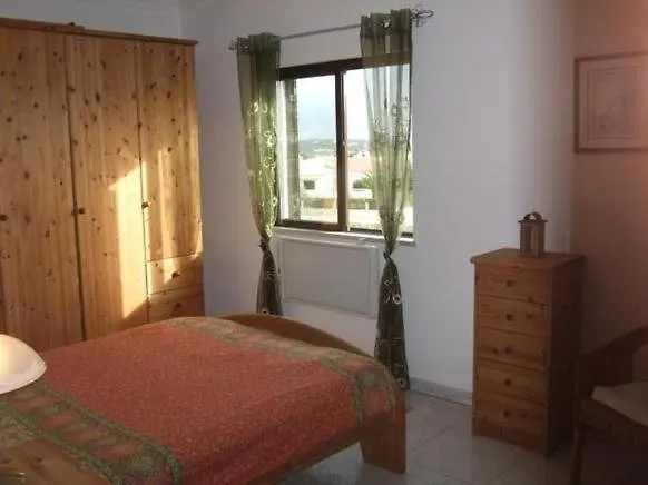 Nettes Ferienhaus In Altura Mit Gepflegtem Garten Castro Marim Holiday home